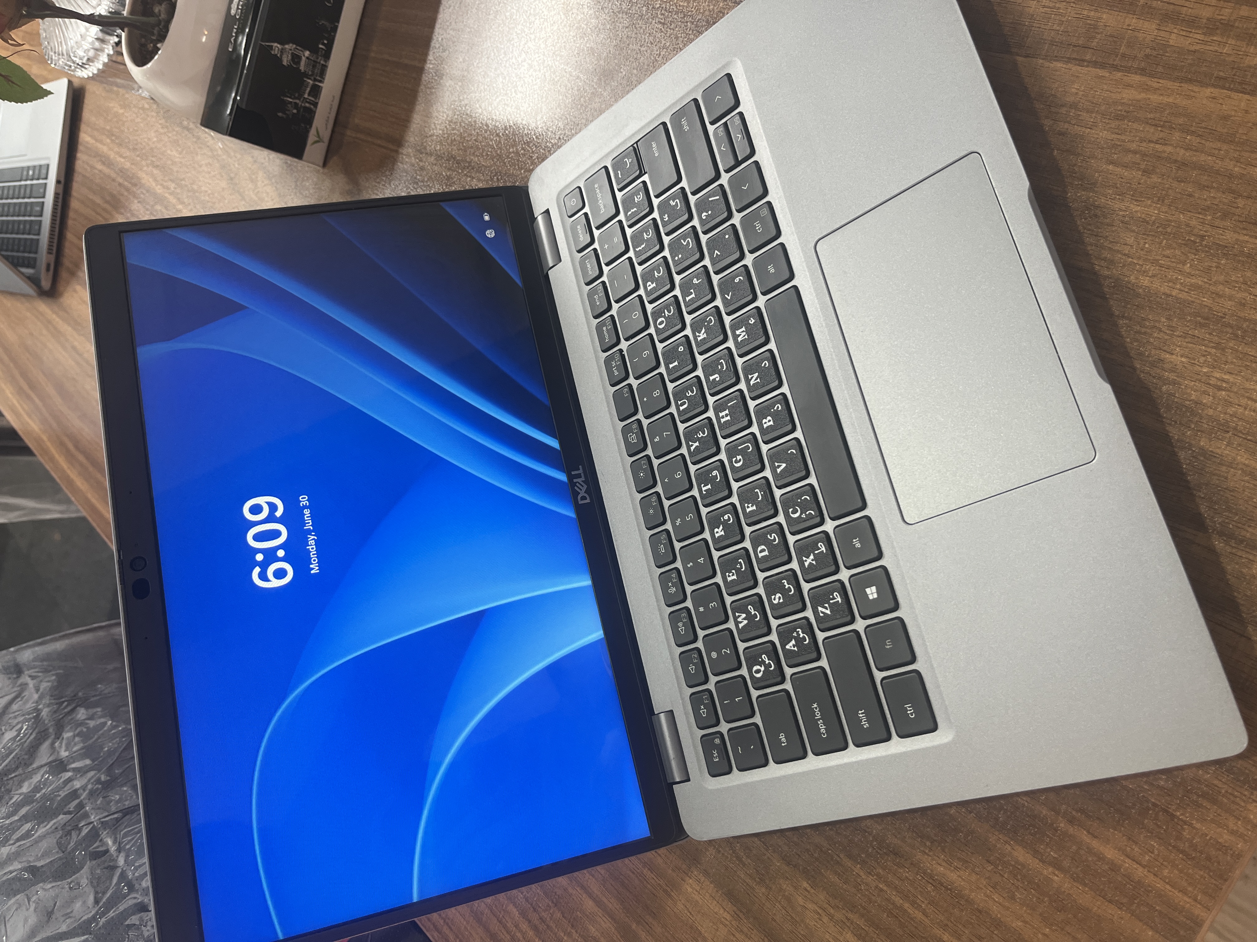 گالری عکس های محصول لپ‌تاپ دل (DELL) مدل 5420-شماره-0