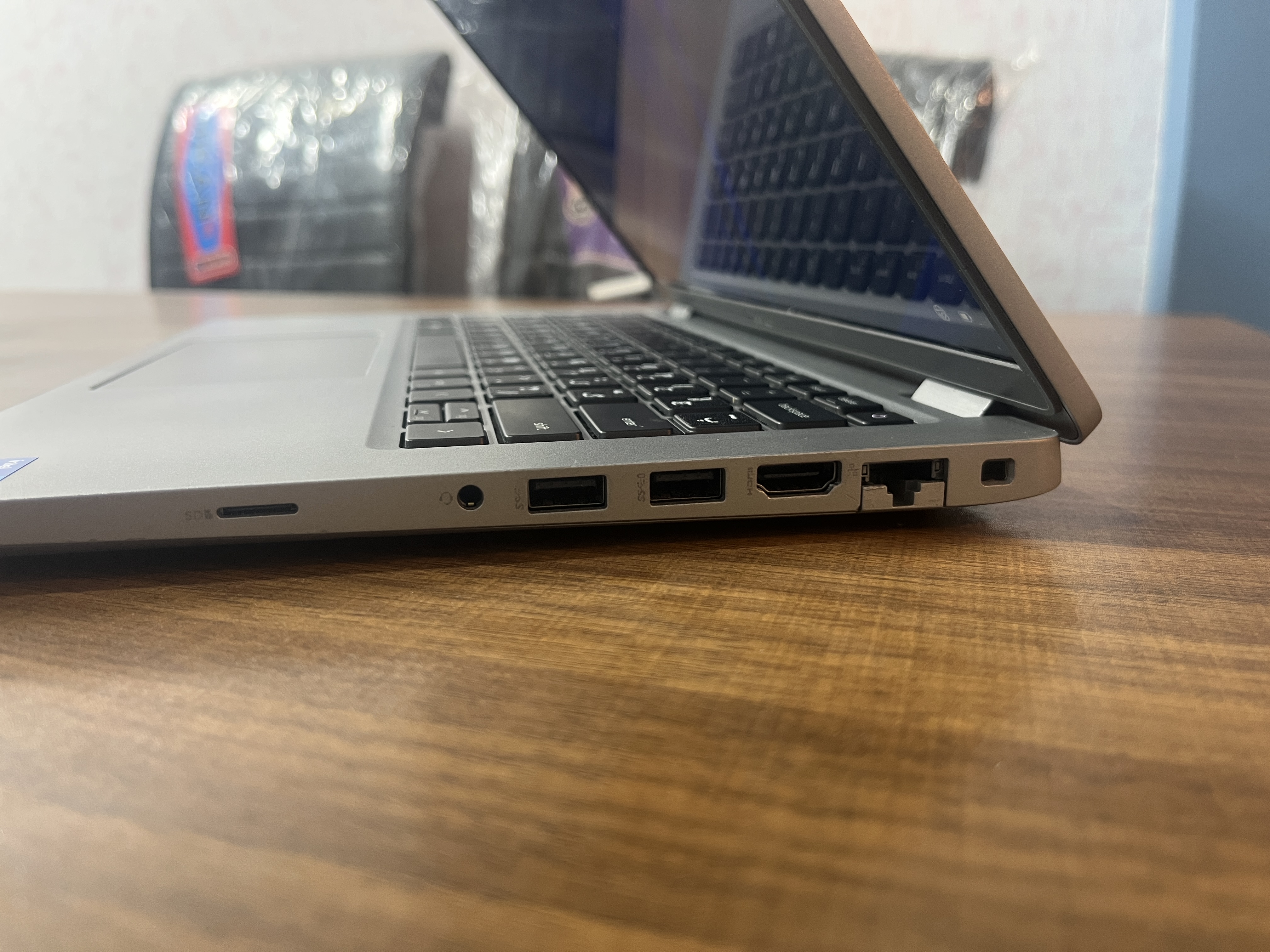 گالری عکس های محصول لپ‌تاپ دل (DELL) مدل 5420-شماره-3